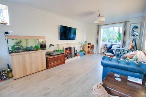 undefined, THREE DOUBLE BEDROOMS! ENSUITE! LOTS OF PARKING! A MUST SEE!