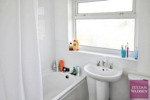 2 bedroom semi-detached house to rent, Harrogate Road, Reddish, Stockport, SK5