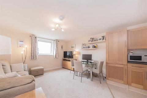 undefined, Greenfell Mansions, London SE8