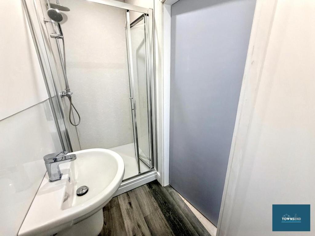 Ensuite 2