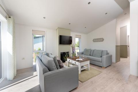 undefined, Two Bed Pathfinder Platinum Tor (40x22) Roadford Lake Lodges, Lifton PL16