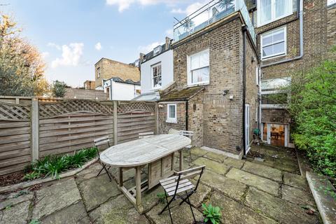 2 bedroom flat to rent, Mallinson Road, London, SW11