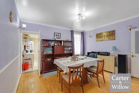 3 bedroom terraced house for sale, Harrow Road, Essex
