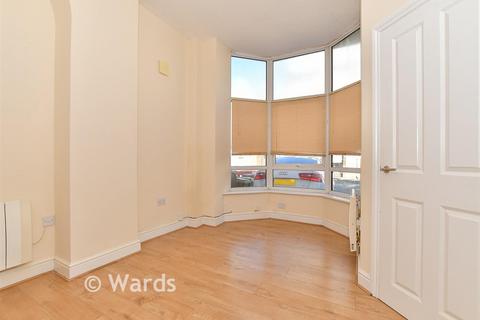 1 bedroom ground floor flat for sale, Cheriton Road, Folkestone, Kent