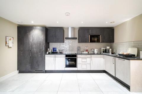 2 bedroom apartment for sale, Sir Robert Peel Court, Stratford Road, Shirley