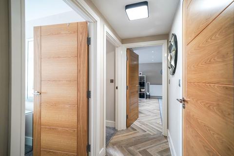 2 bedroom apartment for sale, Sir Robert Peel Court, Stratford Road, Shirley