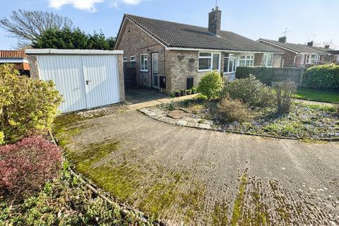 3 bedroom bungalow for sale, Southdown Road, York YO32