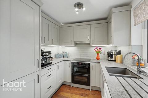undefined, Bramley Close, London