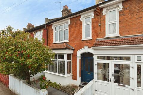 3 bedroom terraced house for sale, Shakespeare Crescent, London