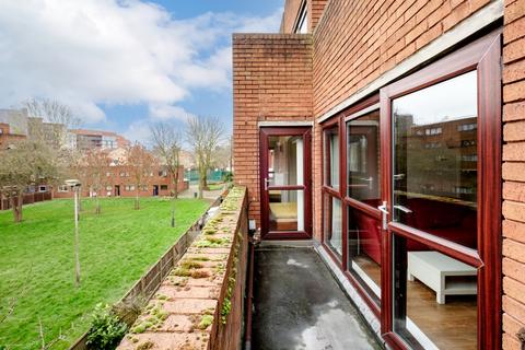 1 bedroom flat to rent, Sturmer Way London N7