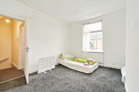 undefined, Bayswater Grove, LEEDS
