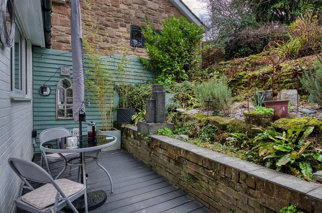 Rear Garden - lower dining decking.jpg