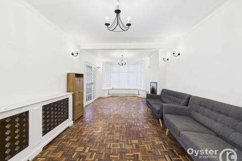 4 bedroom semi-detached house to rent, Gyles Park, Stanmore, HA7