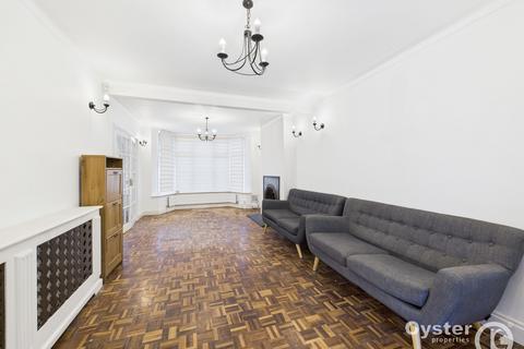 4 bedroom semi-detached house to rent, Gyles Park, Stanmore, HA7