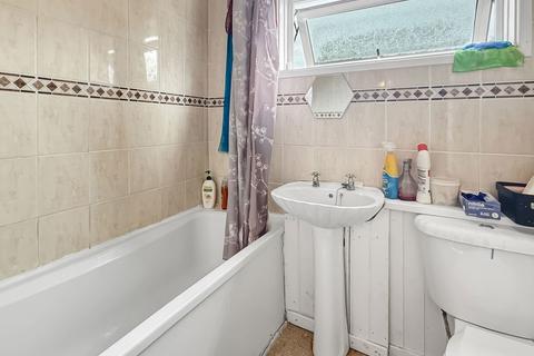 3 bedroom terraced house for sale, Spout Way, Telford TF3