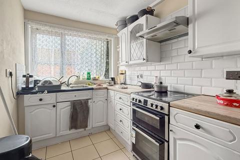 3 bedroom terraced house for sale, Spout Way, Telford TF3