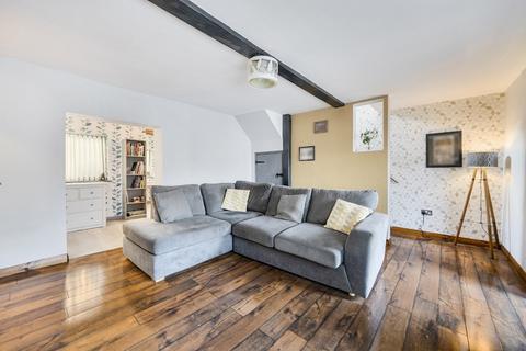 2 bedroom end of terrace house for sale, Enfield Road, Redditch, B97