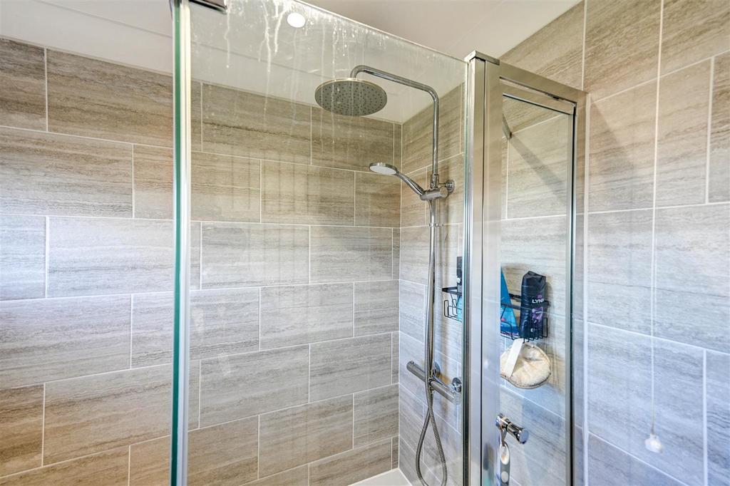Shower.jpg