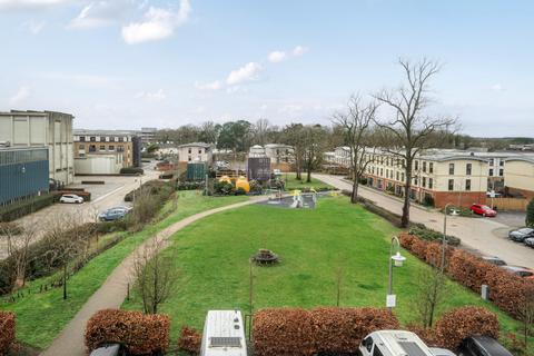 2 bedroom apartment for sale, Bell Court, Merlin Road, Farnborough, GU14