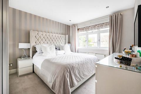 undefined, Hythe Field Avenue, Egham, Surrey, TW20