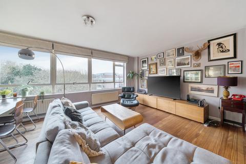 undefined, Lymer Avenue, London