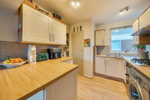 undefined, Lymer Avenue, London