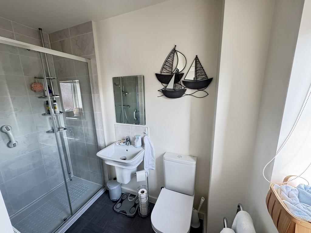 Ensuite