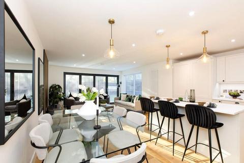 4 bedroom detached house for sale, Skylark Gardens, Hooton, Ellesmere Port, Cheshire, CH66