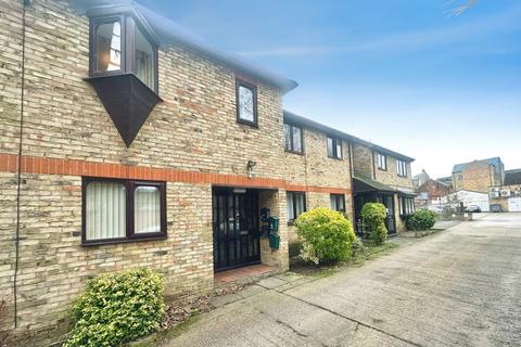 1 bedroom flat to rent, East Street, St. Ives, PE27