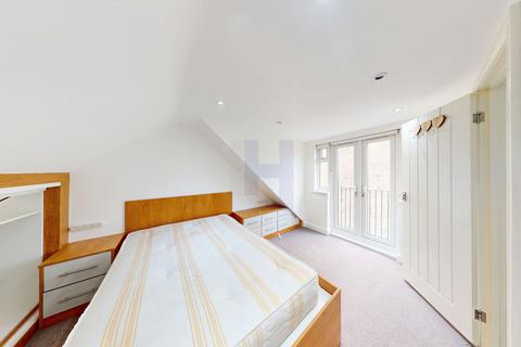 undefined, Queens Terrace Cottages, Boston Road, London, London, W7