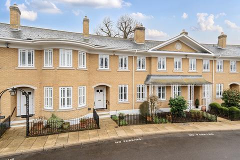 3 bedroom terraced house for sale, Lakeside Grange, Weybridge, KT13