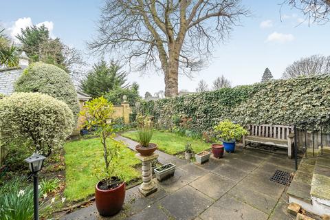 3 bedroom terraced house for sale, Lakeside Grange, Weybridge, KT13