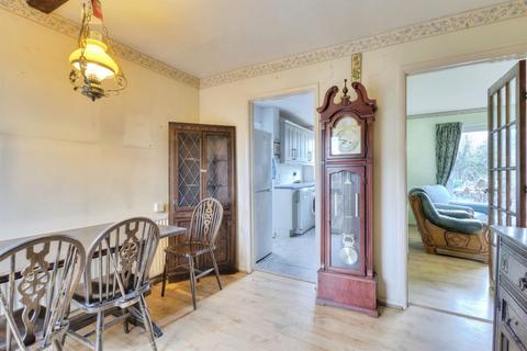 undefined, Ashfield Rise, Raunds