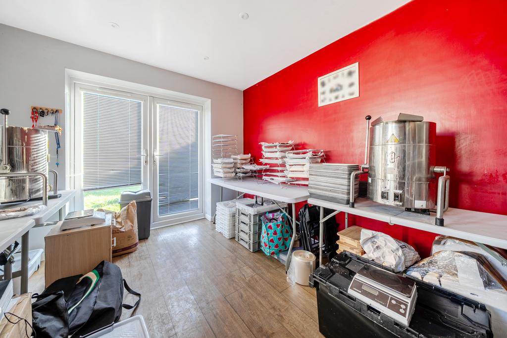 Dining Room/Snug