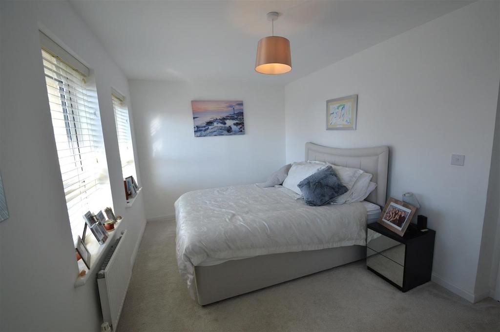 Bedroom 2.JPG