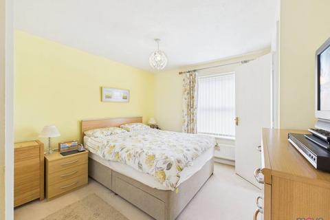 undefined, Kaskelot Way, Gloucester GL2