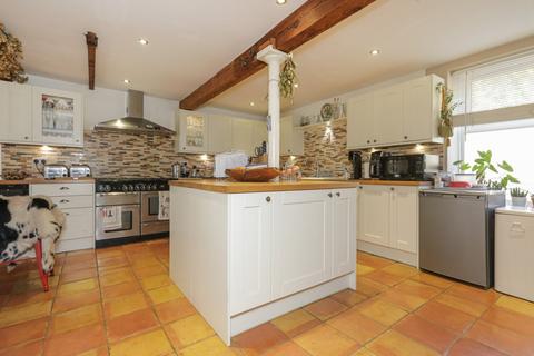 5 bedroom semi-detached house for sale, Monkton Street, Monkton, Ramsgate, CT12