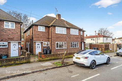 undefined, Raleigh Gardens, Mitcham
