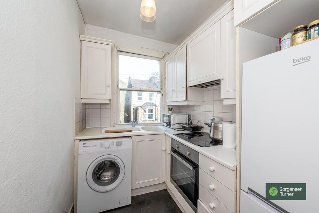 Kitchen .jpg