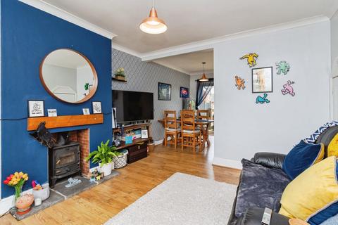 2 bedroom terraced house for sale, William Avenue, Stoke-on-Trent, ST3