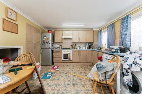 3 bedroom terraced house for sale, Knappers Way, Brandon