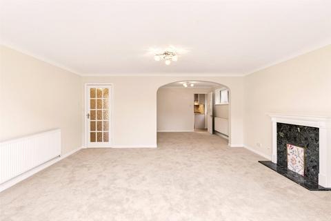 3 bedroom detached house for sale, Greenwood Drive, Angmering, Littlehampton, West Sussex, BN16