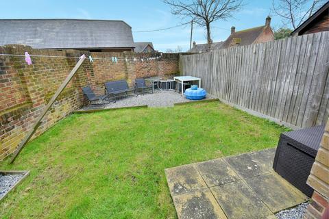 3 bedroom end of terrace house for sale, Ringwood Road, Ferndown, BH22