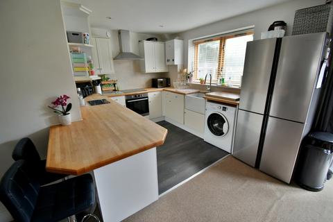 3 bedroom end of terrace house for sale, Ringwood Road, Ferndown, BH22
