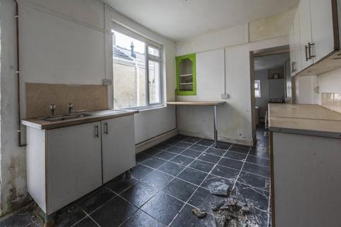 3 bedroom terraced house for sale, Russell Street, Llanelli, SA15