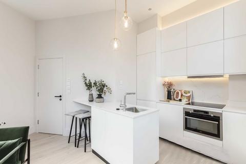 2 bedroom flat to rent, Estelle Road, London NW3