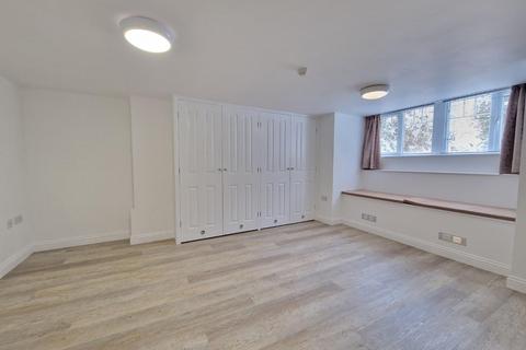 undefined, St. Marys Avenue, Harrogate, HG2 0LP