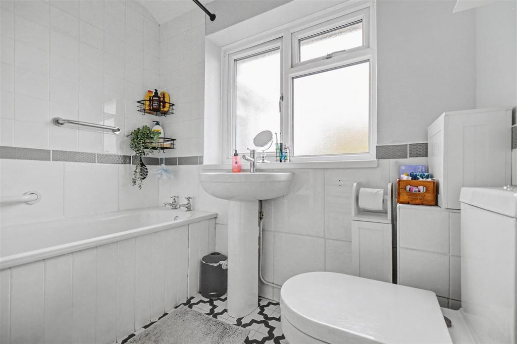 Bathroom.jpeg