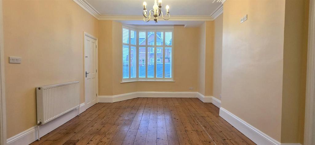 Sitting Room.jpg