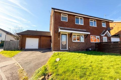 3 bedroom house for sale, Oriel Road, Daventry